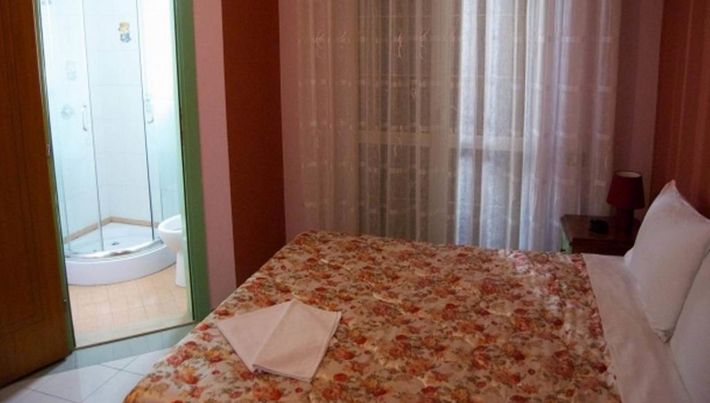 kosta apt